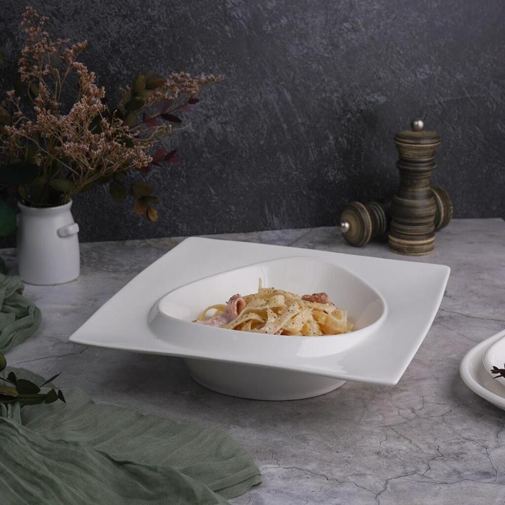 Asymmetry Салатник 550 мл 25*25 см h5 см с бортом белый фарфор NEW P.L. Proff Cuisine Asymmetry Салатник 550 мл 25*25 см h5 см с бортом белый фарфор NEW P.L. Proff Cuisine