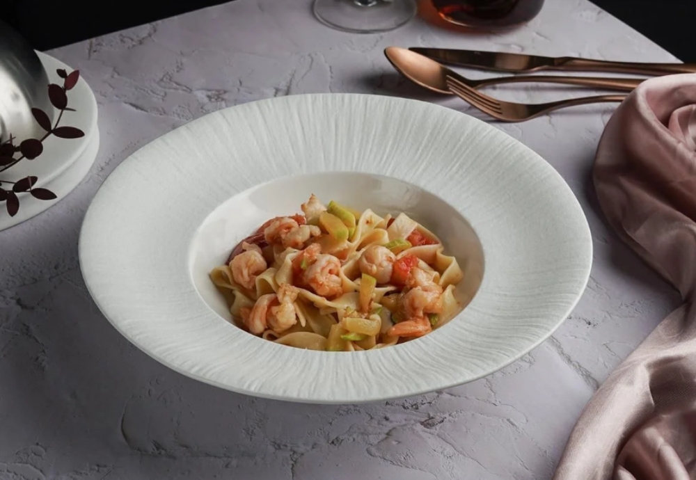 Frost White Moon Тарелка глубокая d=27,5 см, h=6.3см, 420 мл, P.L. - Proff Cuisine Frost White Moon Тарелка глубокая d=27,5 см, h=6.3см, 420 мл, P.L. - Proff Cuisine