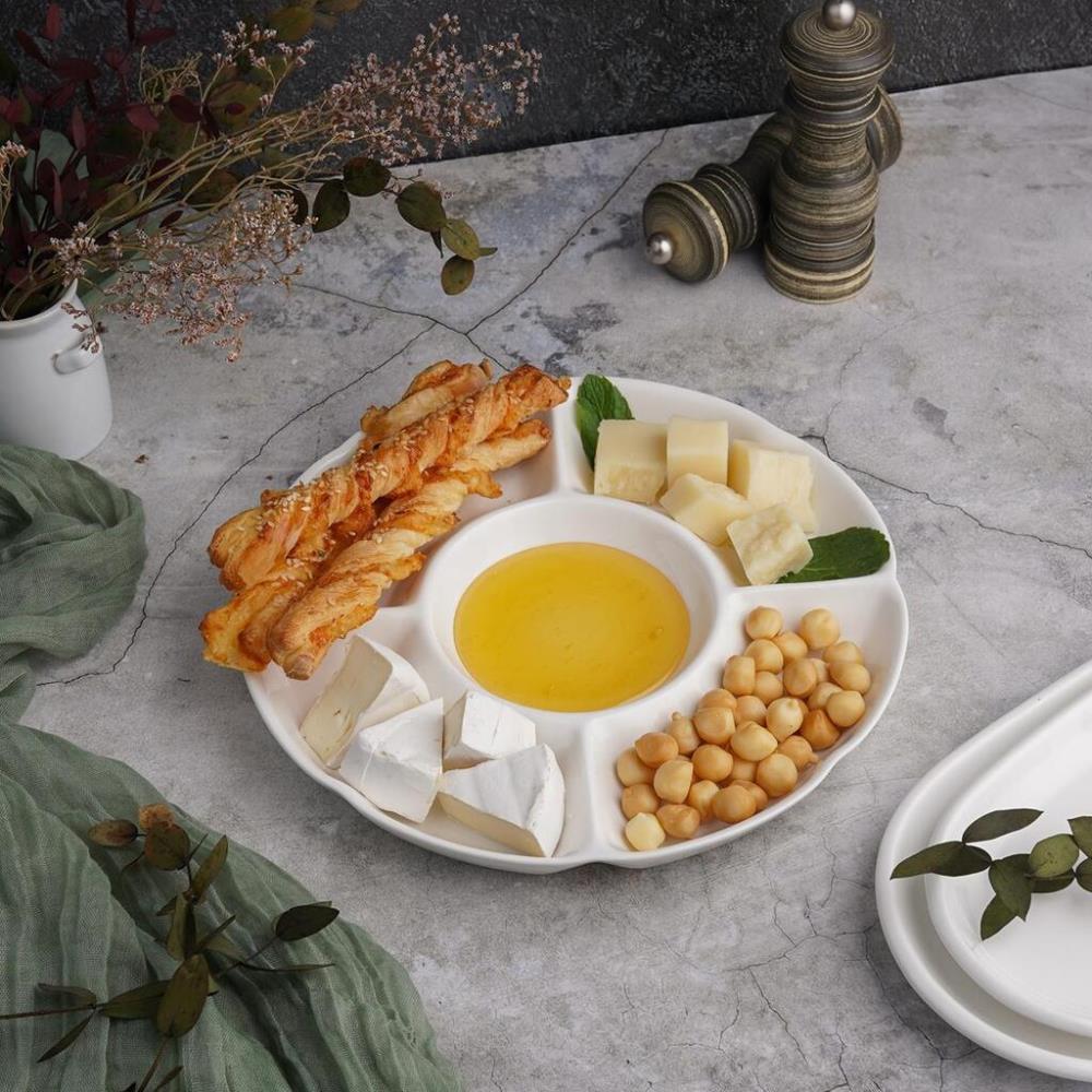 P.L. Proff Cuisine Менажница d 24 см 5 отделений белая фарфор P.L. Proff Cuisine Менажница d 24 см 5 отделений белая фарфор
