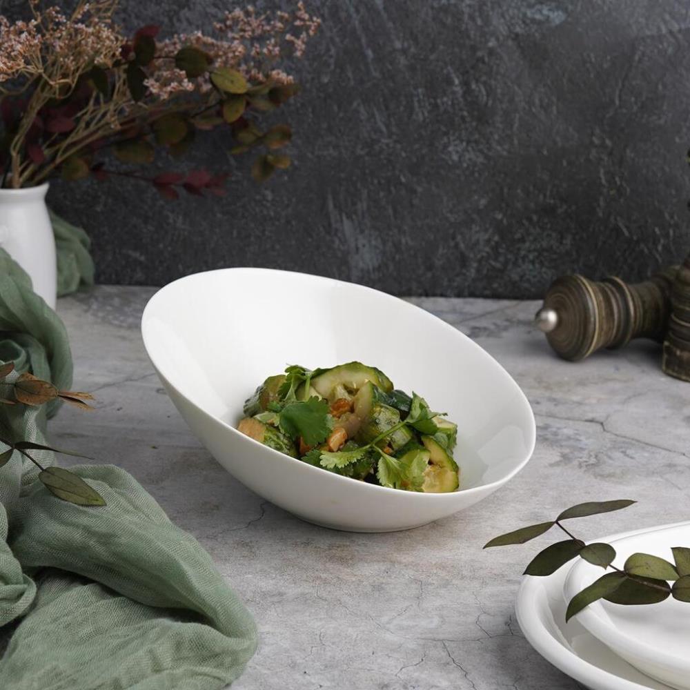 P.L. Proff Cuisine Салатник 150 мл d 17,5 см h8/3 см скошенный белый фарфор P.L. Proff Cuisine Салатник 150 мл d 17,5 см h8/3 см скошенный белый фарфор