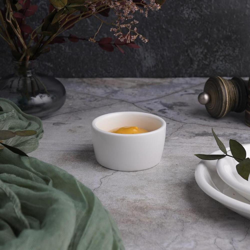 P.L. Proff Cuisine Соусник 50 мл d 6,5 см h2,8 см круглый белый фарфор