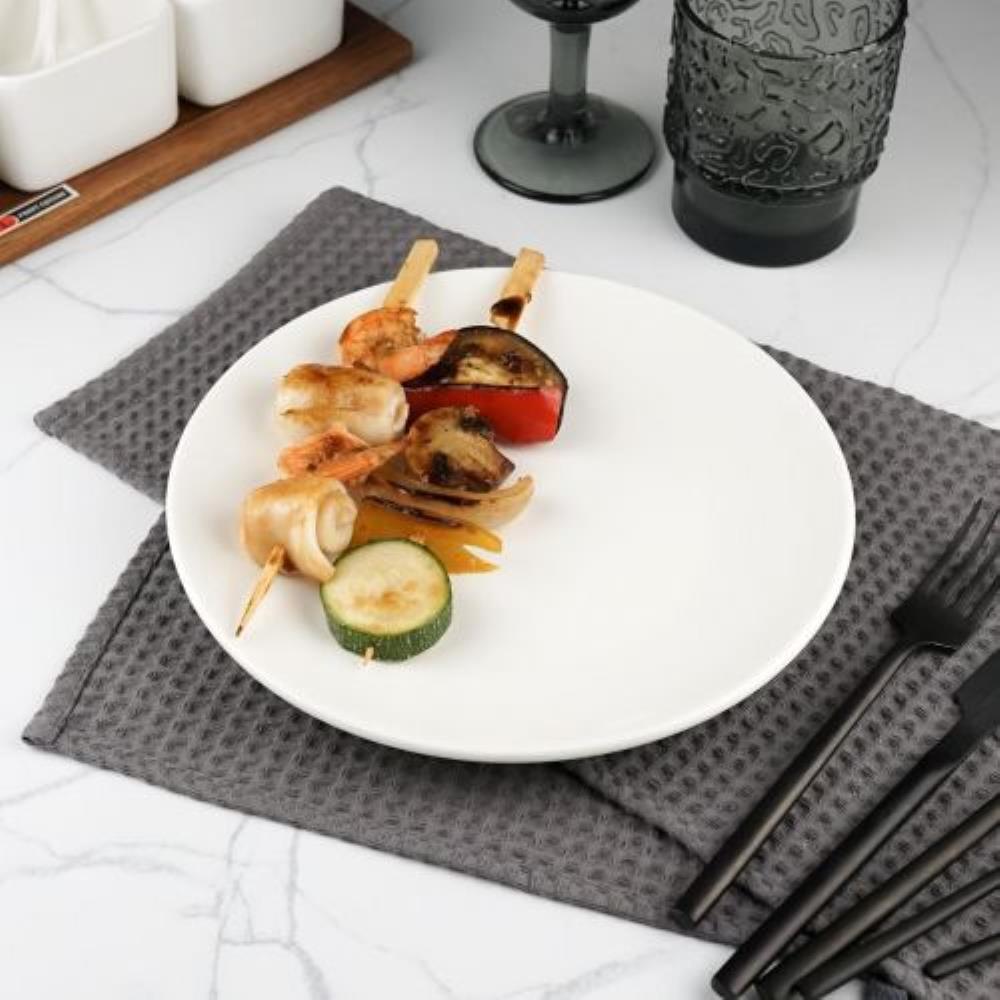 P.L. Proff Cuisine Тарелка гладкая без борта 23 см P.L. Proff Cuisine Тарелка гладкая без борта 23 см