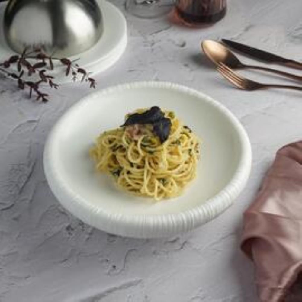 White Moon Салатник 400мл, d=22.5см,фарфор, P.L. Proff Cuisine White Moon Салатник 400мл, d=22.5см,фарфор, P.L. Proff Cuisine