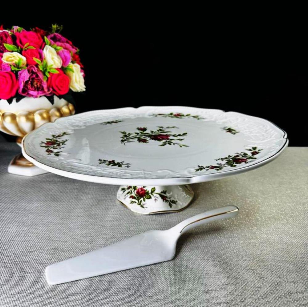 205-387 Тортовница 36см. ДОМИНИКА с лопаткой в под.уп.(х4)Фарфор 205-387 Тортовница 36см. ДОМИНИКА с лопаткой в под.уп.(х4)Фарфор