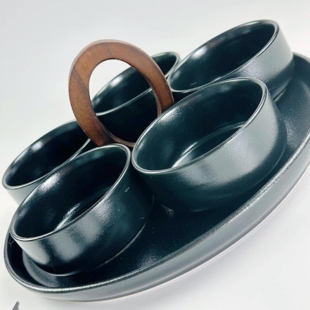 235-036 Менажница 28см BLACKWOOD в под.уп.(х8)Фарфор 235-036 Менажница 28см BLACKWOOD в под.уп.(х8)Фарфор