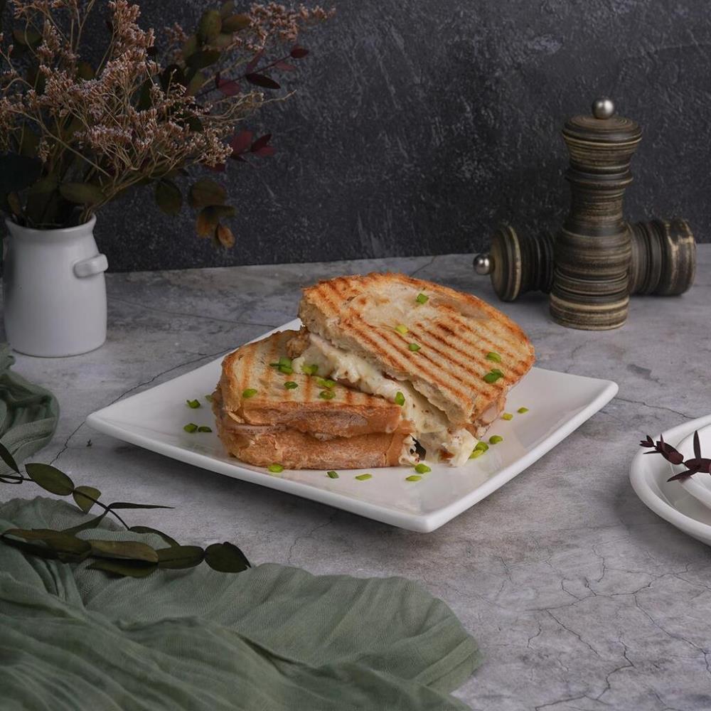 NEW Тарелка 20*20 см h2,4 см квадратная белая фарфор P.L. Proff Cuisine NEW Тарелка 20*20 см h2,4 см квадратная белая фарфор P.L. Proff Cuisine