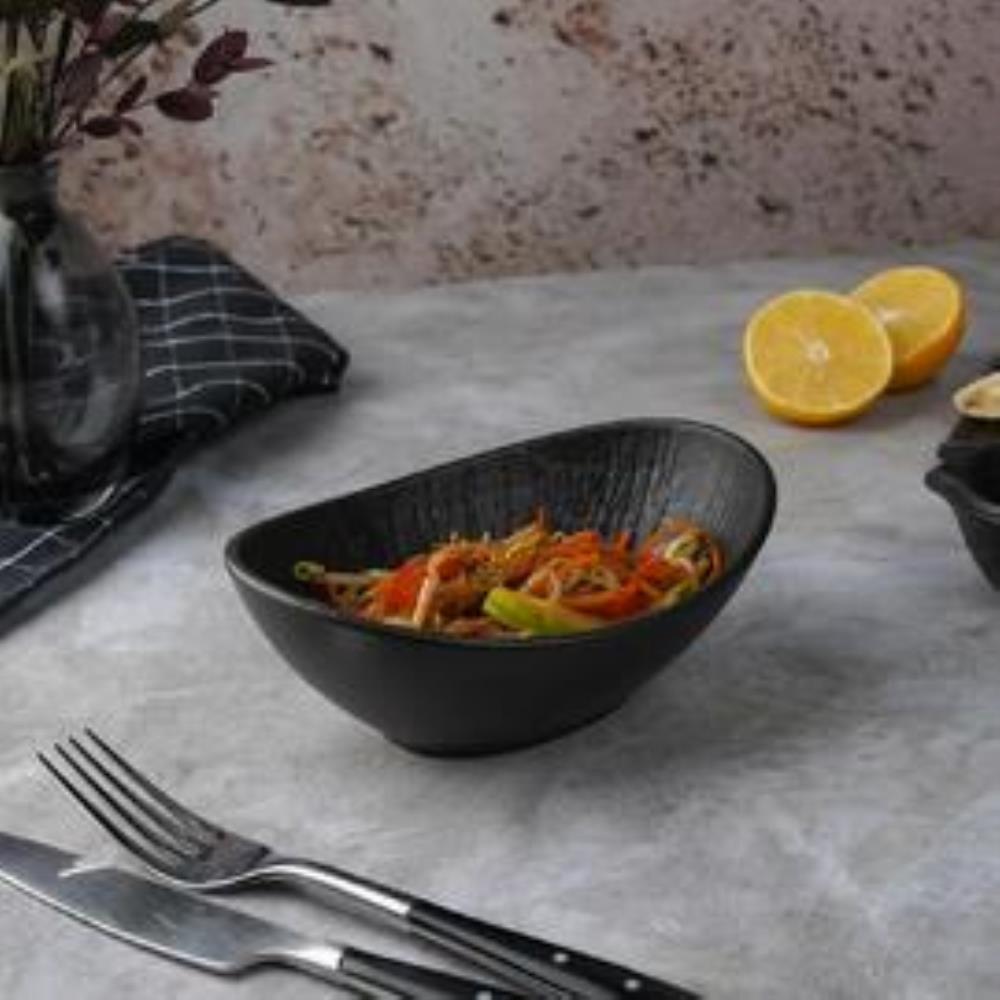 Black Raw Wood Салатник овальный 350 мл, 16см*11,5 см, h=6 см, P.L. Proff Cuisine Black Raw Wood Салатник овальный 350 мл, 16см*11,5 см, h=6 см, P.L. Proff Cuisine